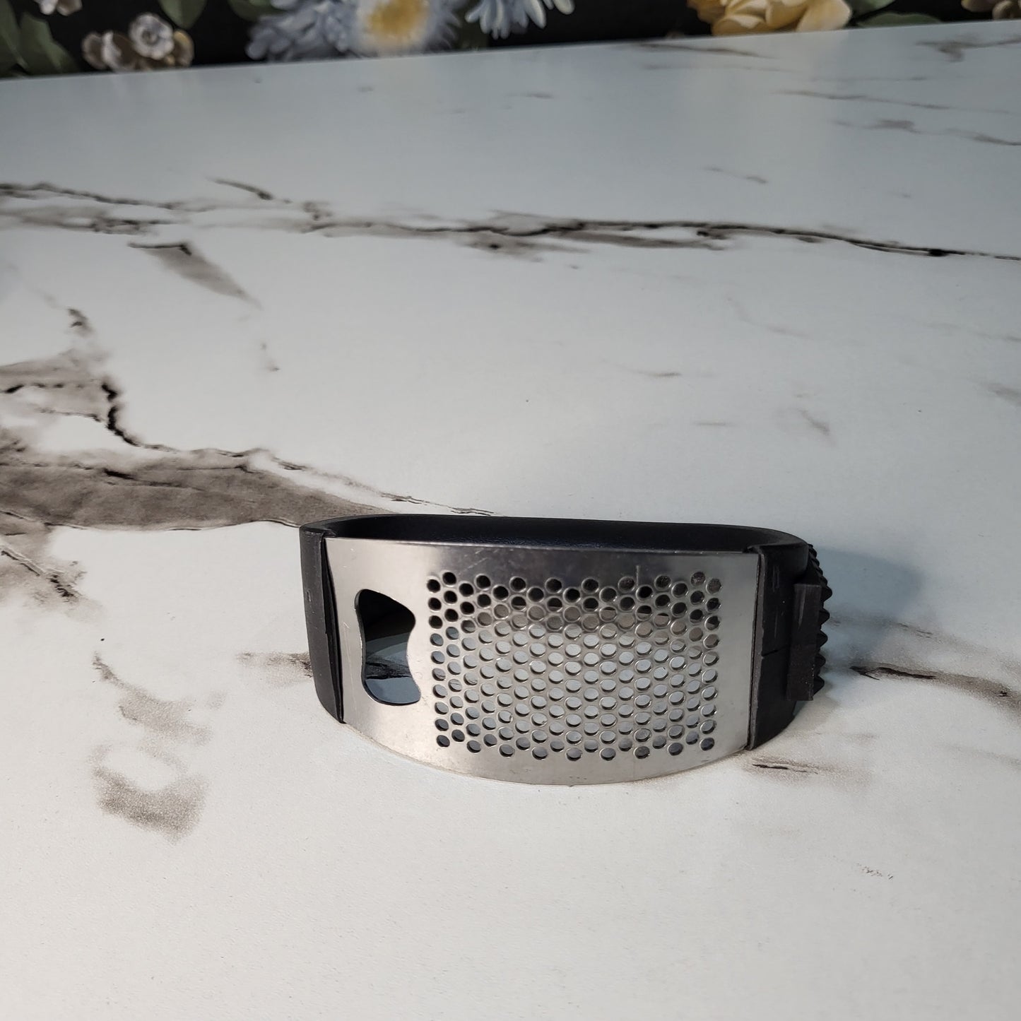 Garlic press