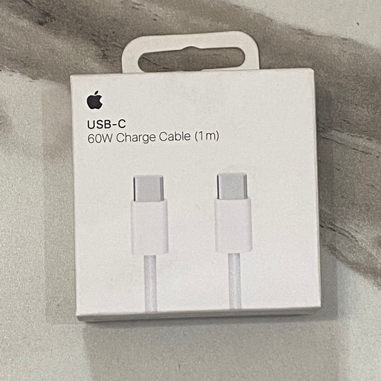 (A+) Fast charging cable C to C or C to lightning