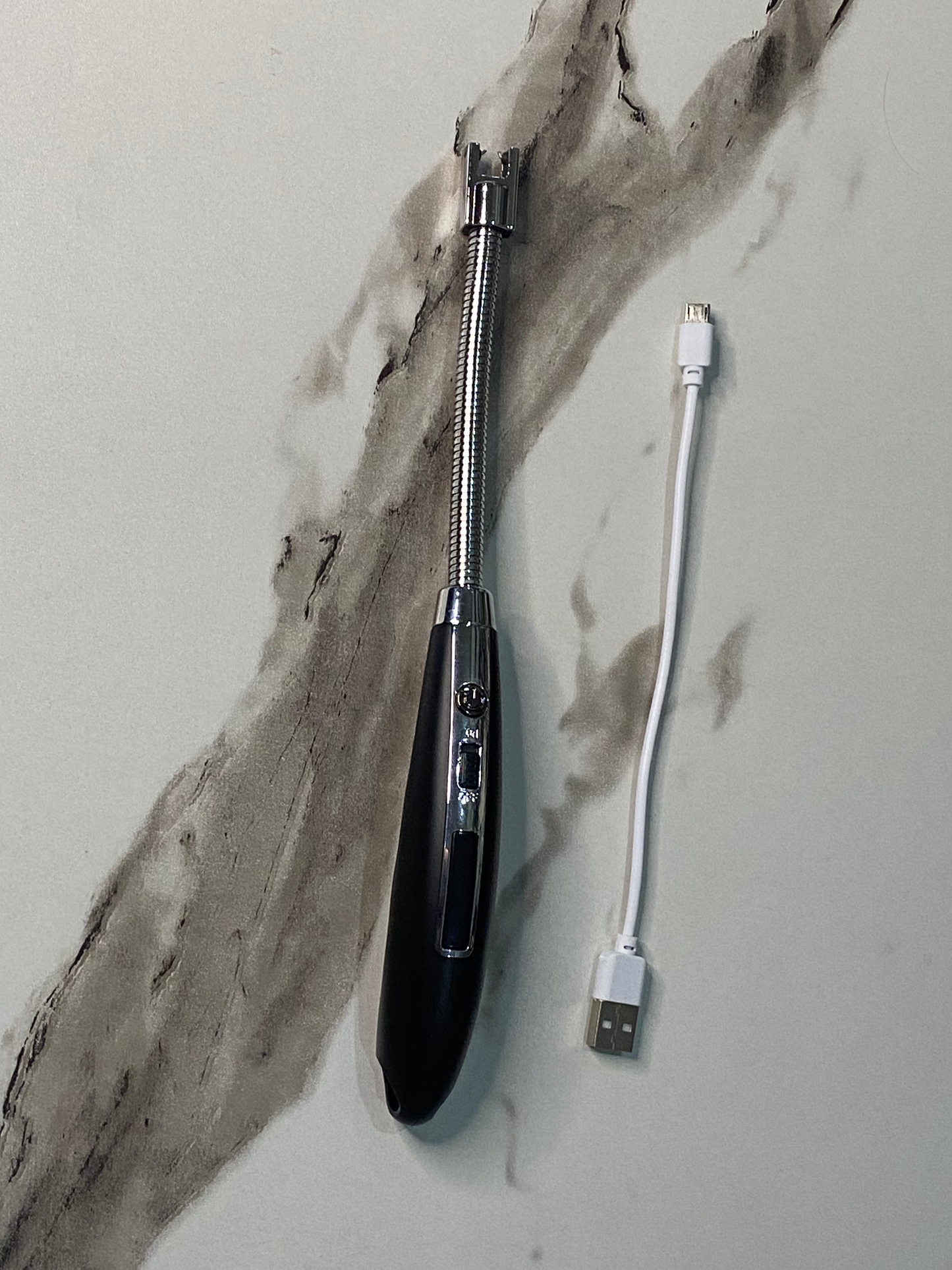 Rechargeable Electric Arc Lighter – Flexible Neck & USB Charging