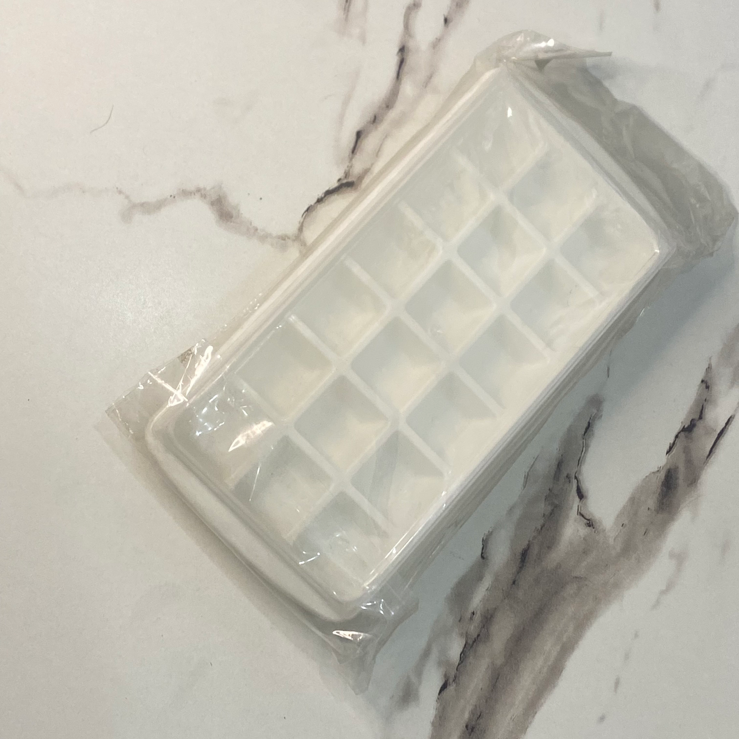 Ice cube tray